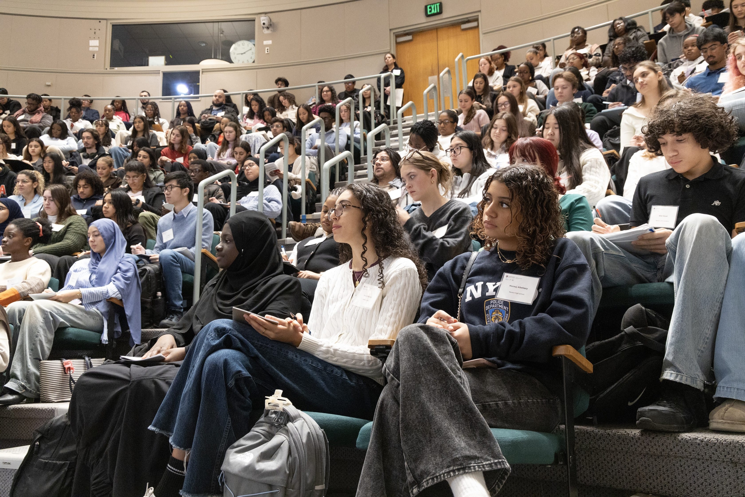 students at skillworkshop sitting in full lecture hall